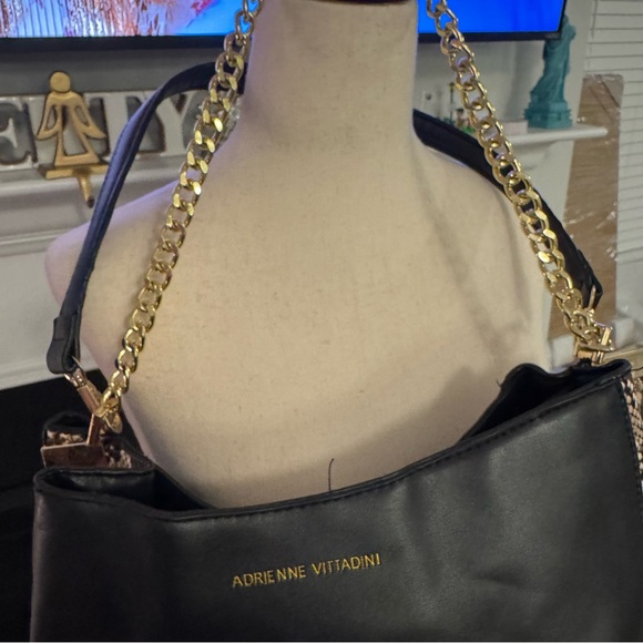 🖤 Adrienne Vittadini Black Faux Leather & Snakeskin Chain Tote - Picture 4 of 8